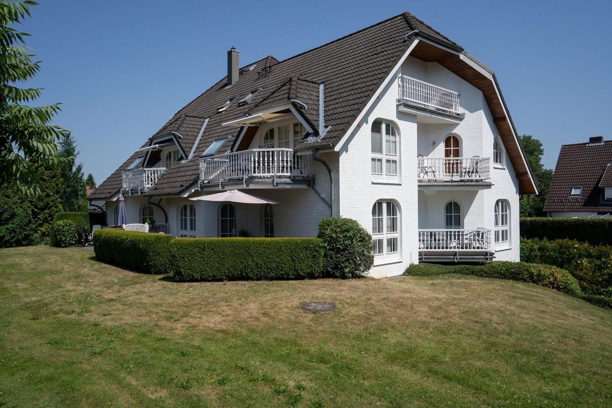 Haus Pegasus Gartenliebe Scharbeutz Exterior foto