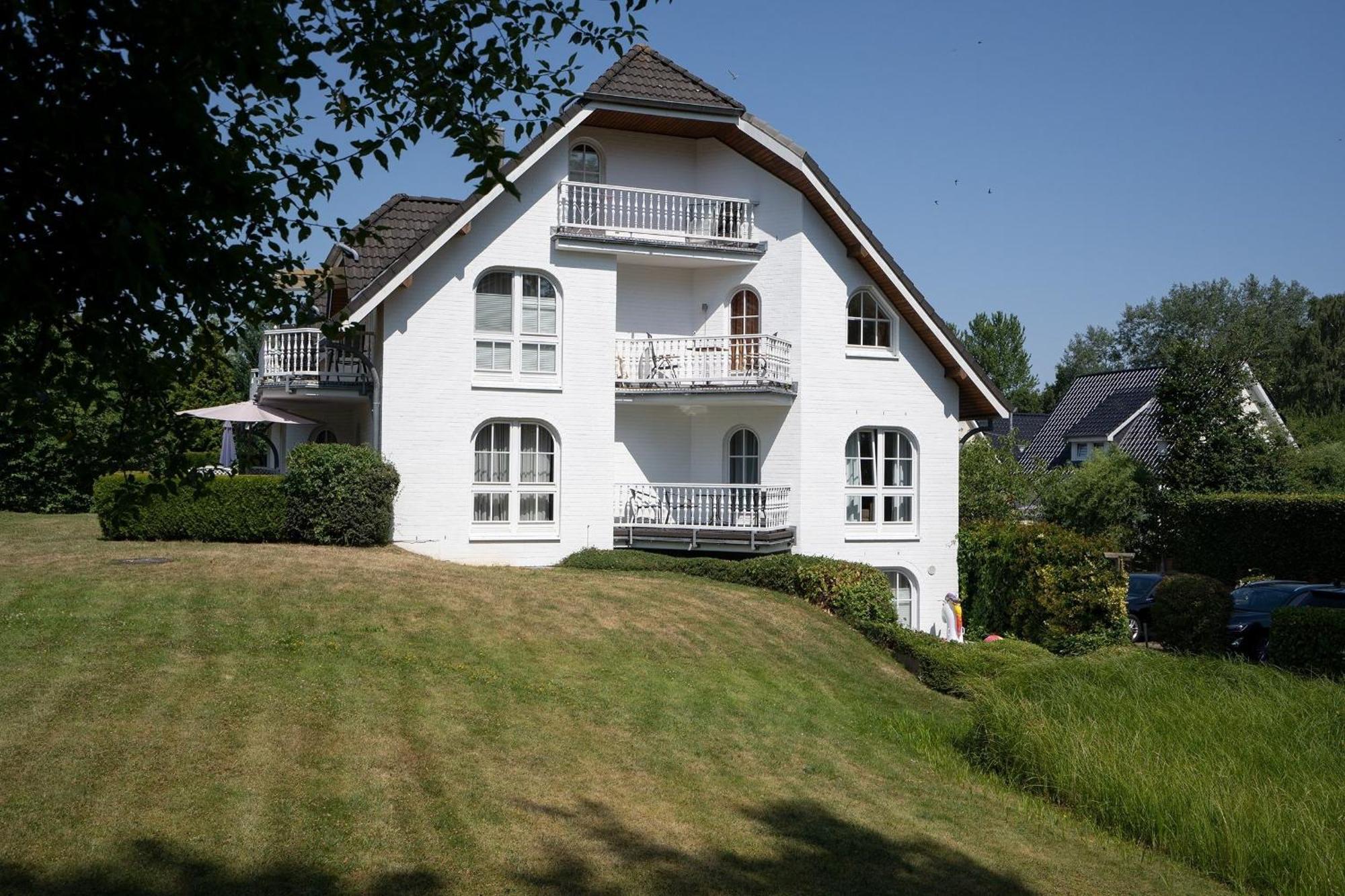 Haus Pegasus Gartenliebe Scharbeutz Exterior foto